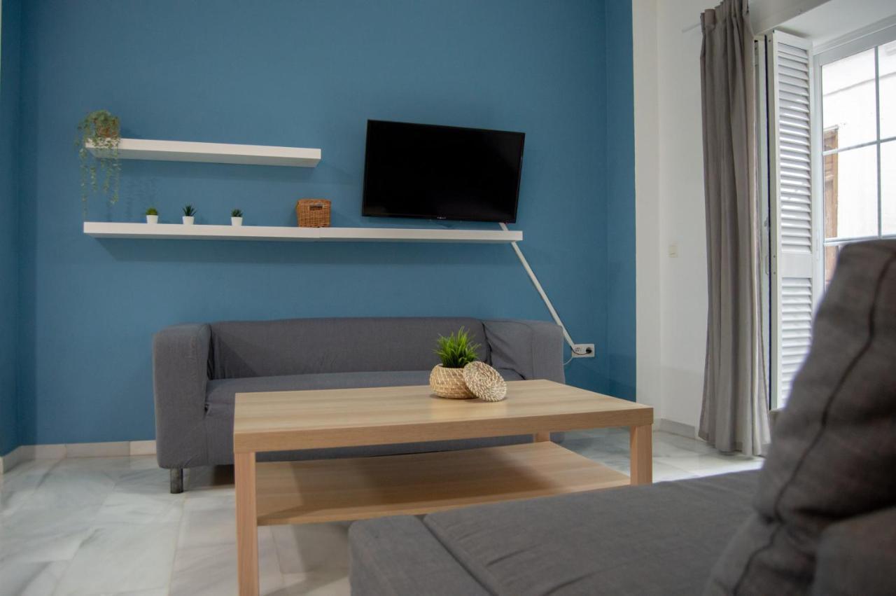 Novam Apartament マラガ エクステリア 写真