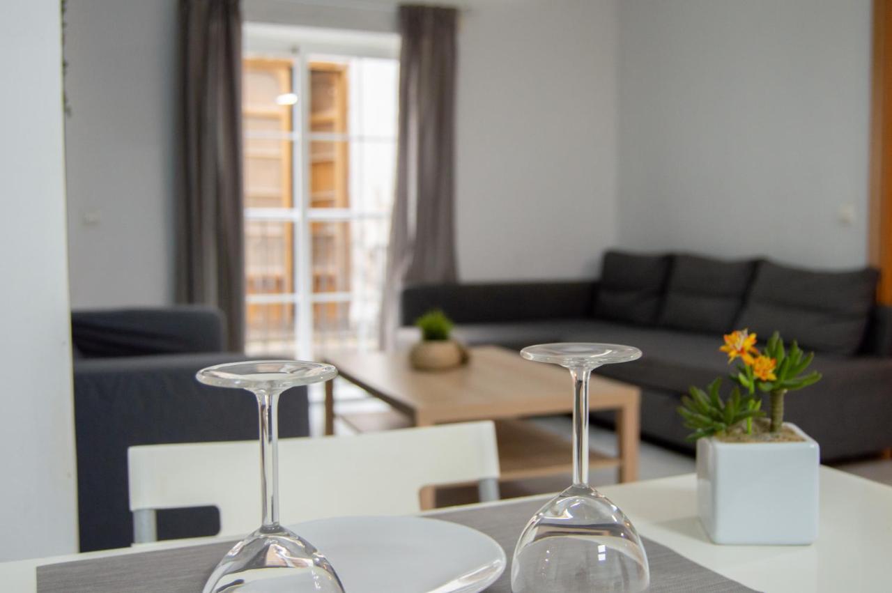 Novam Apartament マラガ エクステリア 写真
