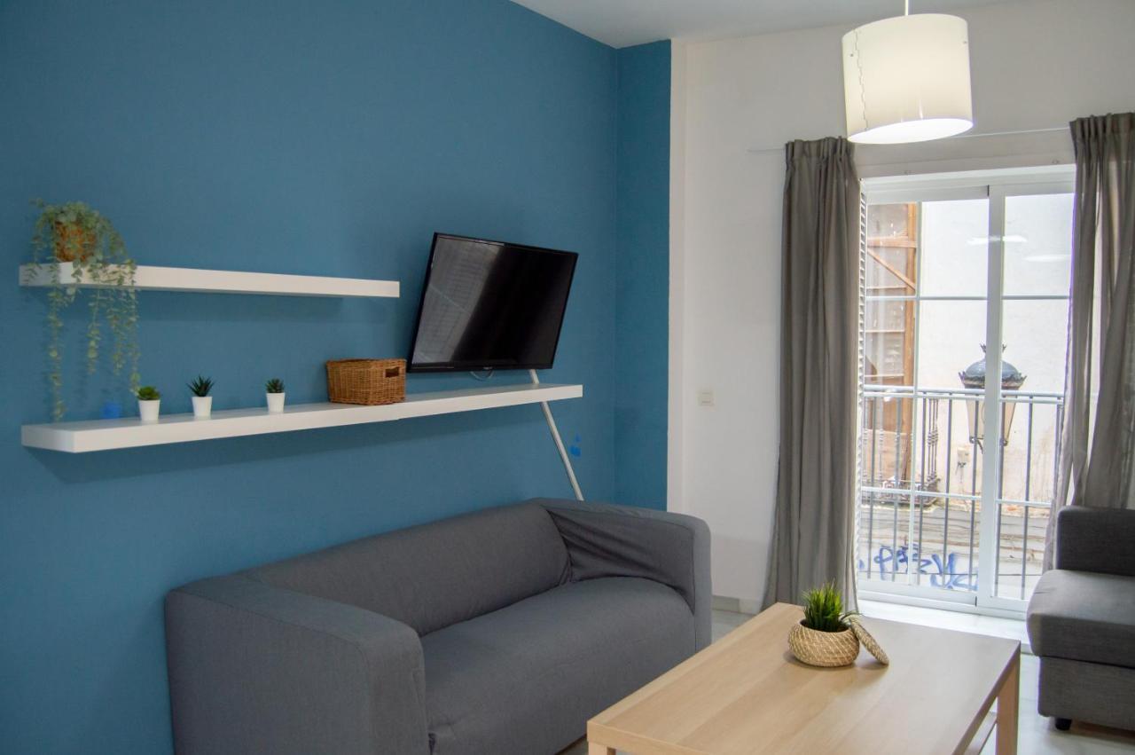 Novam Apartament マラガ エクステリア 写真